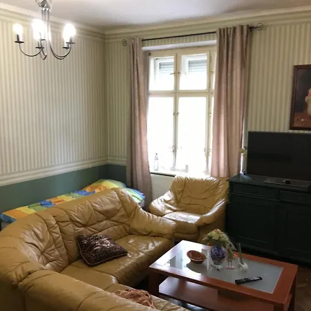 Charles Dickens Apartment, Old City Apartamento Košice